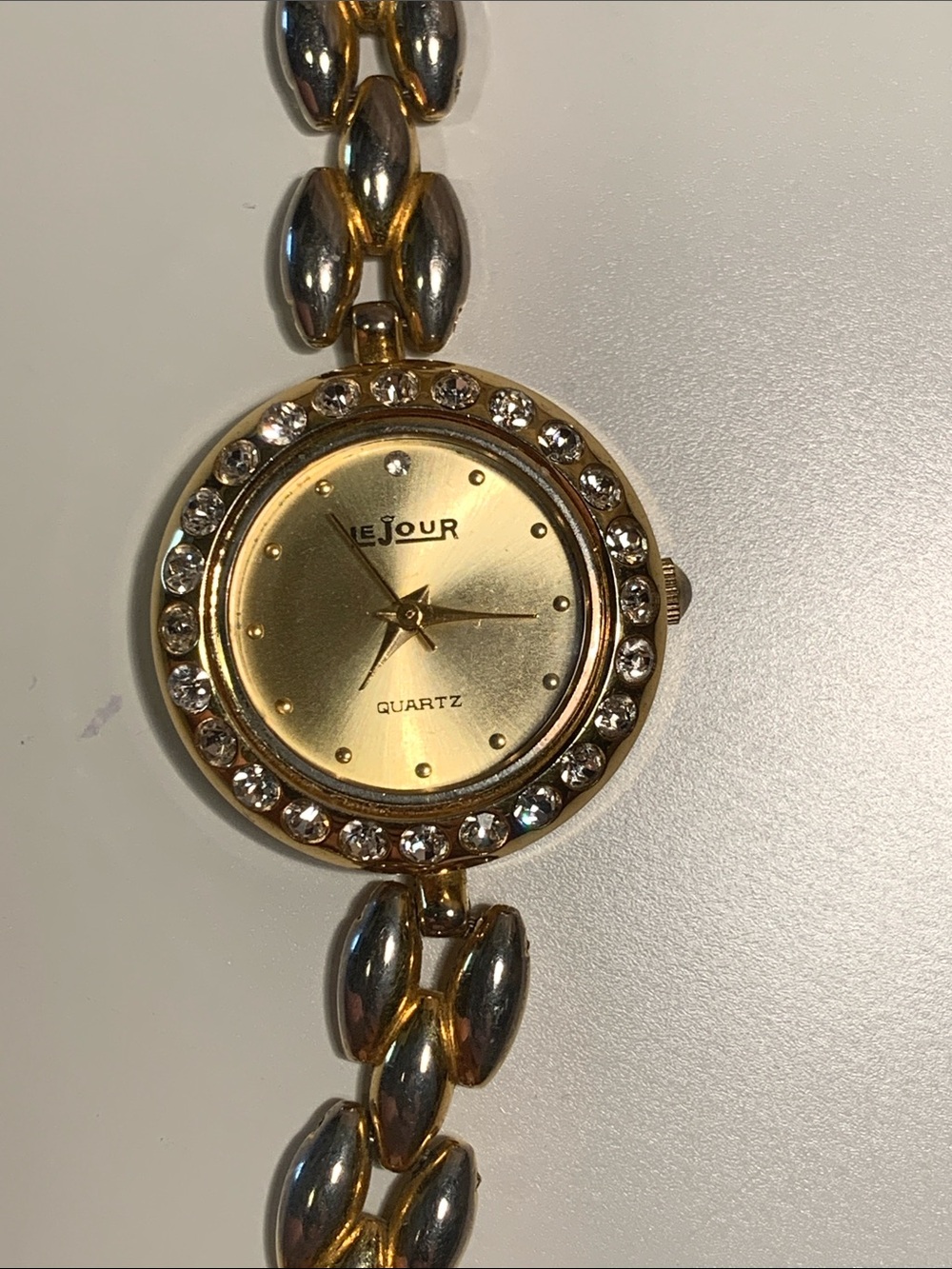 Luxury brand - Le Jour Gold-Tone Crystal Bezel Dress Watch-Quartz 26mm